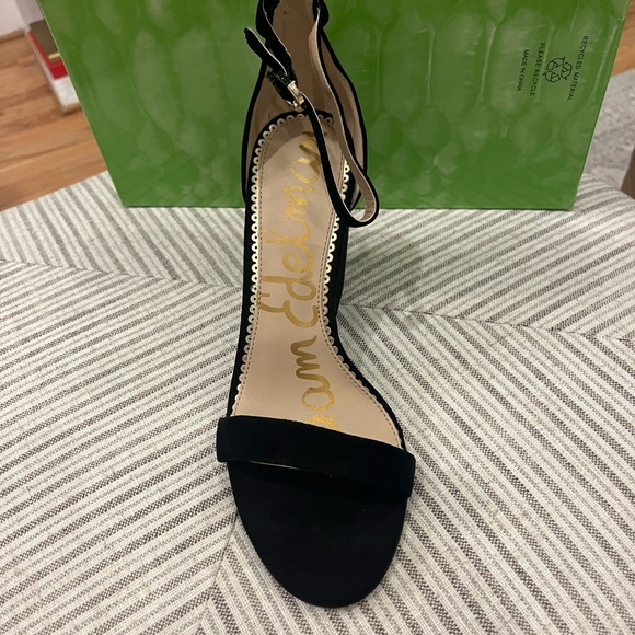 Sam Edelman Neesa, Black Suede Size 6 1/ 2 Women’s Wedge Sandal. New in Box. - Picture 4 of 5